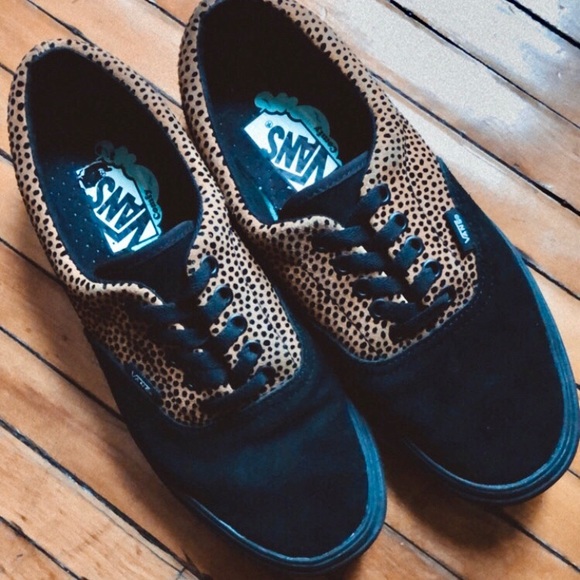 Cheetah Vans - Picture 2 of 4